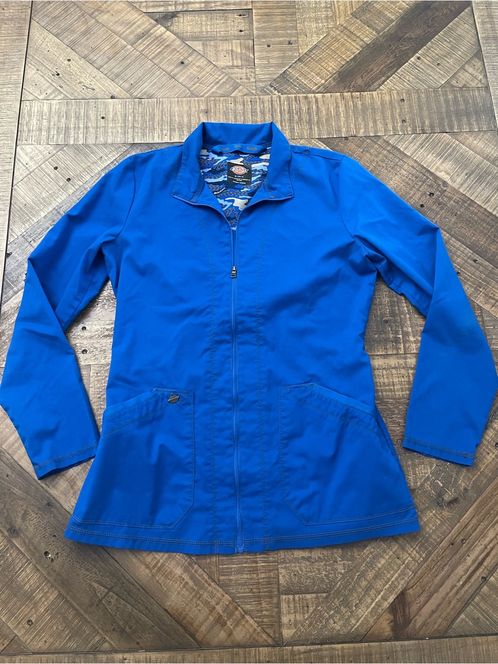 Dickies Essence Women's Zip-Up Scrub Jacket - Royal Blue